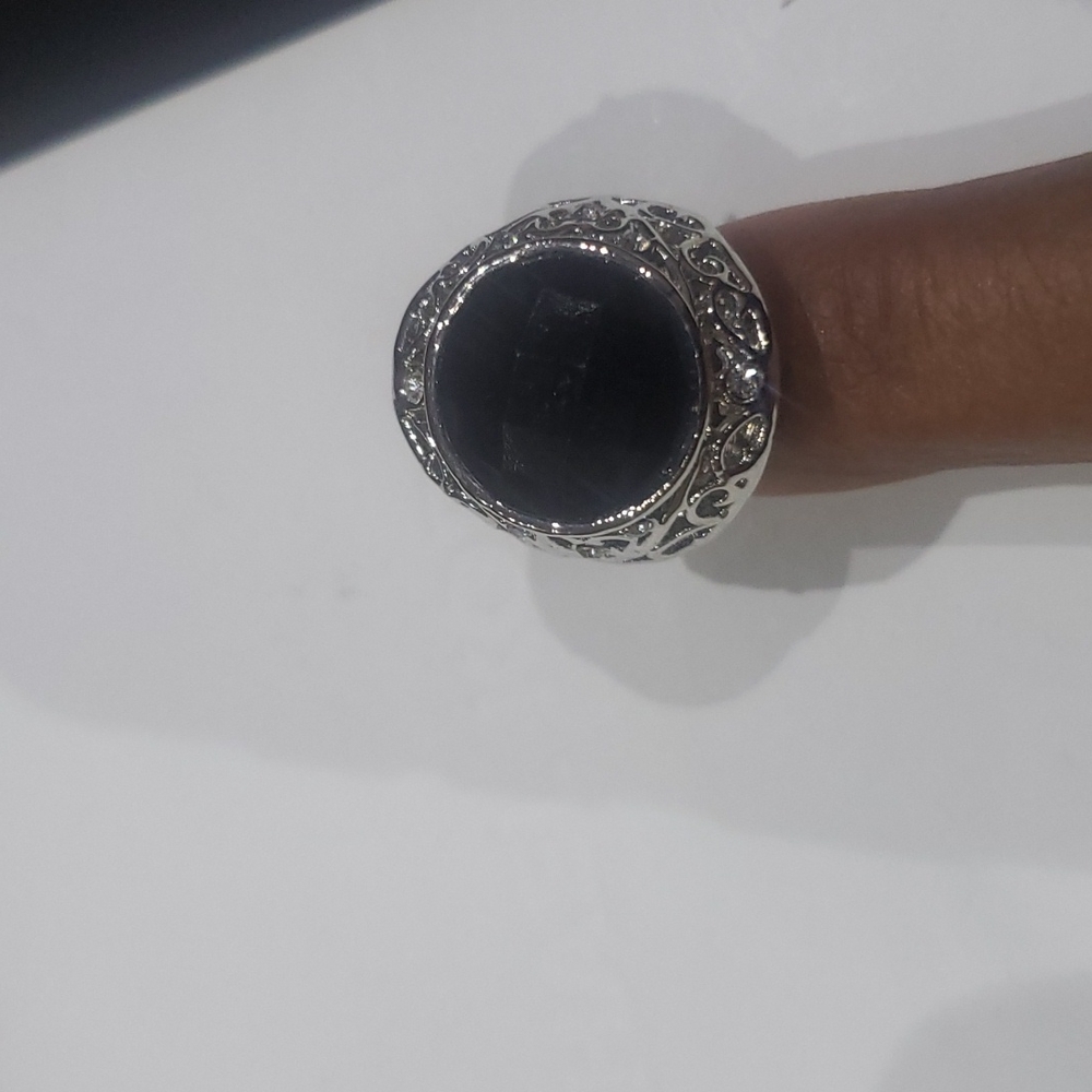 Ring size 6.5 Black - Picture 9 of 9